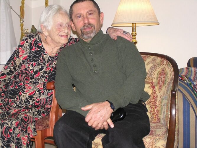 Bruce Goldstein and Erna - Legend and History of the Weisburgers